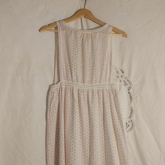 Vintage Long Nightgown Pink Design Size M Lace Detail Atkins - Picture 4 of 12